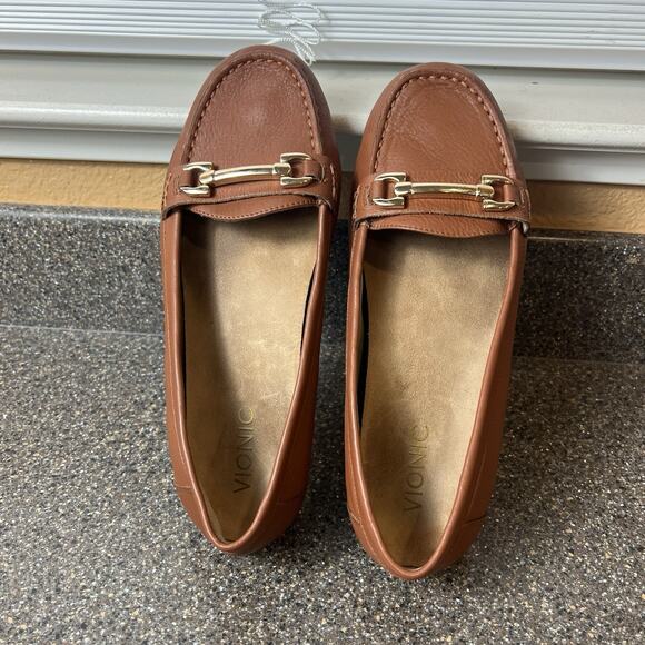 Vionic Tan Leather Flats Shoe Womens Sz 9 Horsebit Slip On Comfort Casual Loafer - Picture 3 of 11